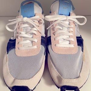 Pre-worn Nike DBreak-Type